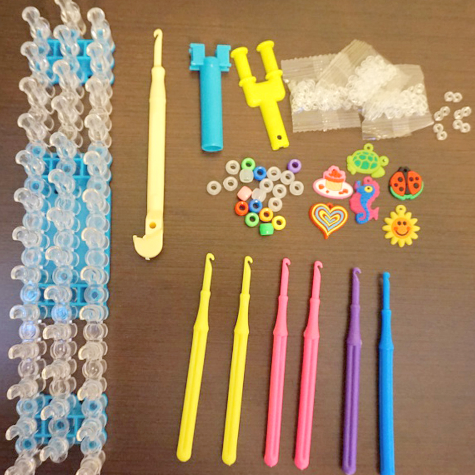 Инструмент в наборах COLOR KIT из крепкого пластика