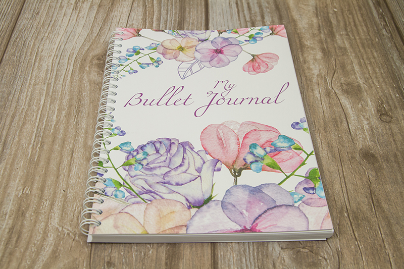1. Для работы используем основу для блокнота "My Bullet Journal".