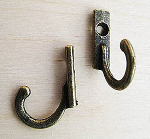 Крючки декоративные . Арт 11.110/G002