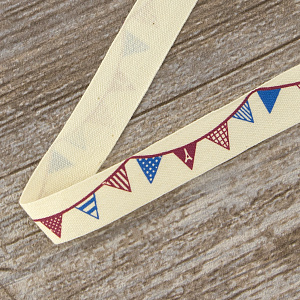 Лента хлопковая на картонной мини-катушке "Флажки". Арт VR15.030