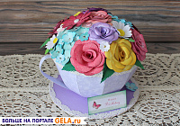 Чашечка с неувядающими цветами