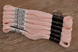 Мулине COSMO однотонный цвет  111       . Арт 25-6/111       